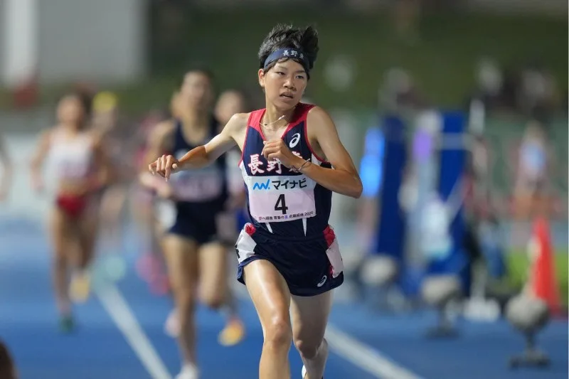 川上南海、留学生ジェリに続く2位！都大路区間賞の実力示すも「8分台に届かず悔しい」／滋賀IH
