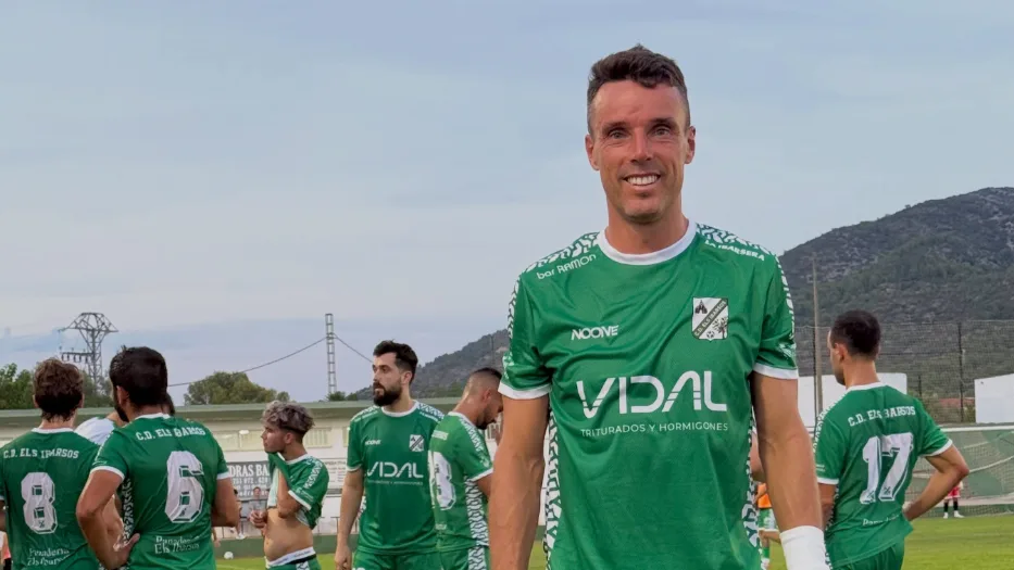 元テニス世界9位バウティスタ・アグート、サッカー転身で衝撃デビュー！初戦2ゴール