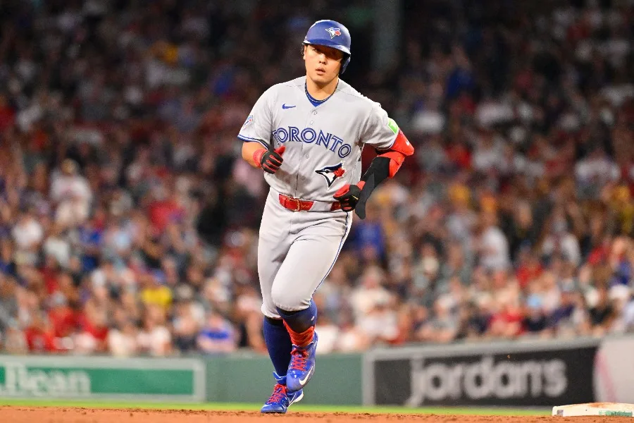 岡本和真、23号3ランで大谷超え！敵軍右腕は“Fワード”絶叫の怒り