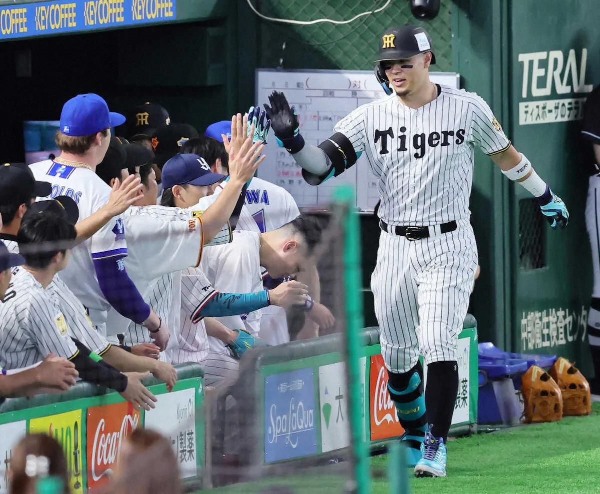 佐藤輝明が球宴2戦連発！HRダービー決勝進出も決めて猛虎の4番が東京Dを熱狂の渦に