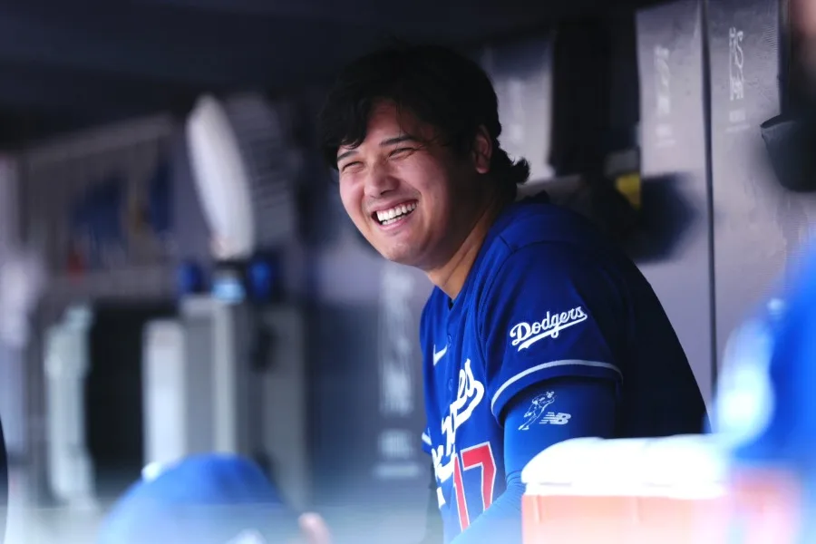 大谷＆山本、ホワイトハウスで“オバショット”？ファン爆笑のツーショット